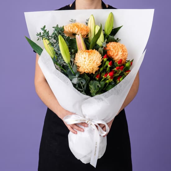 Magnetic Bouquet – Bold & Beautiful Blooms - Standard (view 3 of 4)