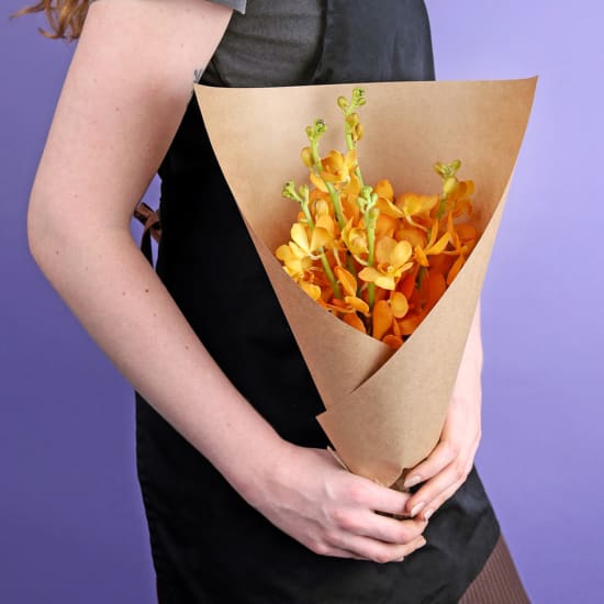 Market Bunch   Orange Vanda - Standard