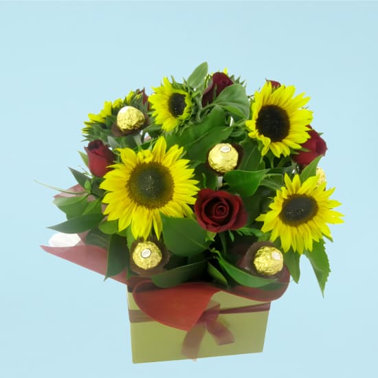 Summer Loving Ferrero Flower Box - Standard
