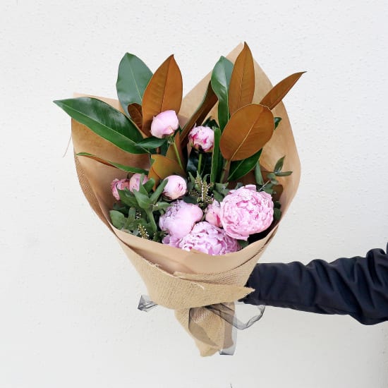 Prezioso Peony Bouquet - Standard