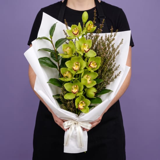 Cymbidium Paradise Bouquet - Standard (view 4 of 5)