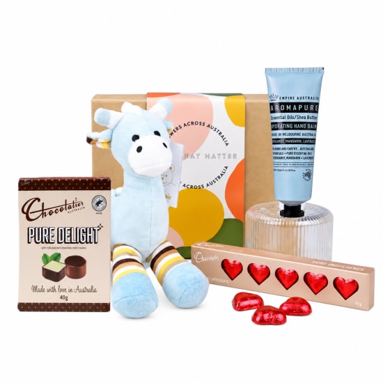 💙🦒 Little Giraffe Hugs & Chocolates 🦒💙 - Standard