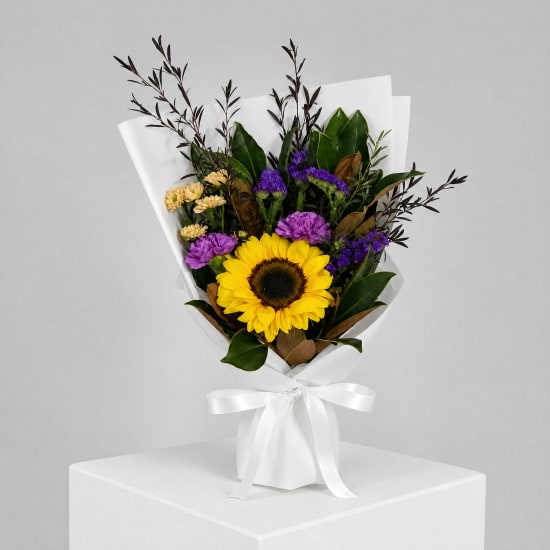 Daily Bouquet - Sunflower glow and twilight purple - Standard