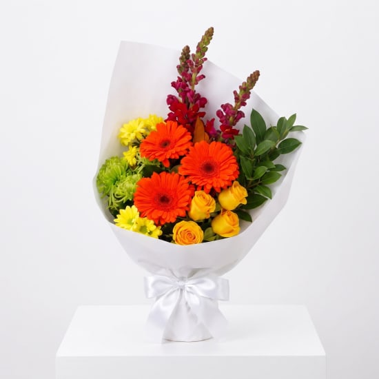 Big Blooms Bright Spring Flower Bouquet - Standard
