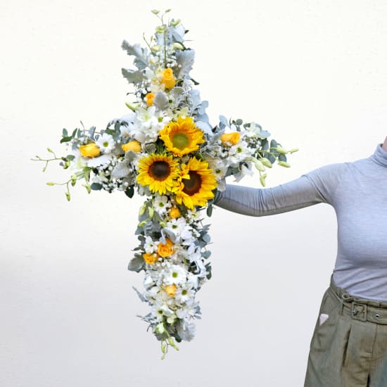 Ray Of Sunshine Cross Wreath - Standard