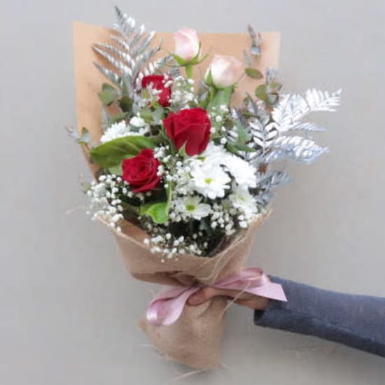 Glistening Gesture Bouquet - Standard