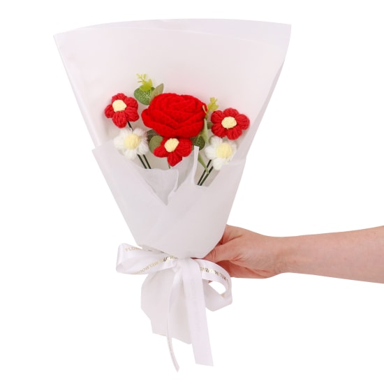Red Rose Crochet Bouquet - Standard
