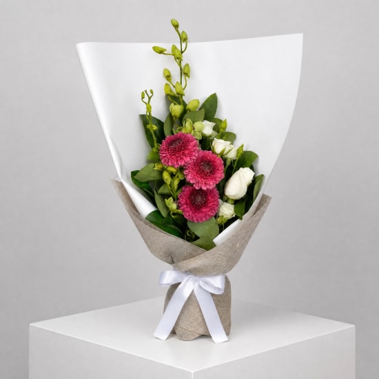 Daily Bouquet - White rose and pink pulse - Standard