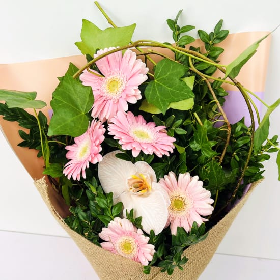 Daily Bouquet 10 Feb, 2025 - standard