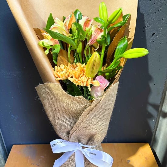 Daily Bouquet A Love Story in Bloom ❤️🌸✨ - Standard