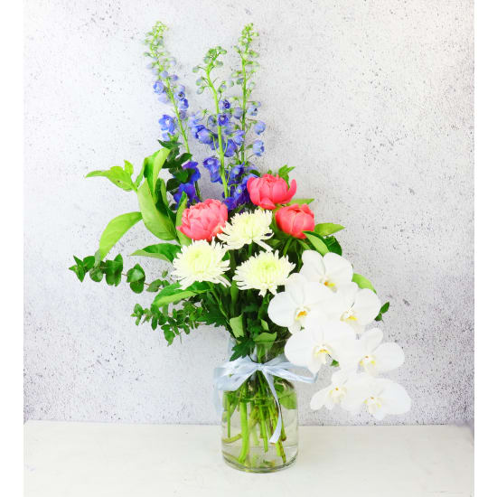 Bella Vista Vase Arrangement - Standard