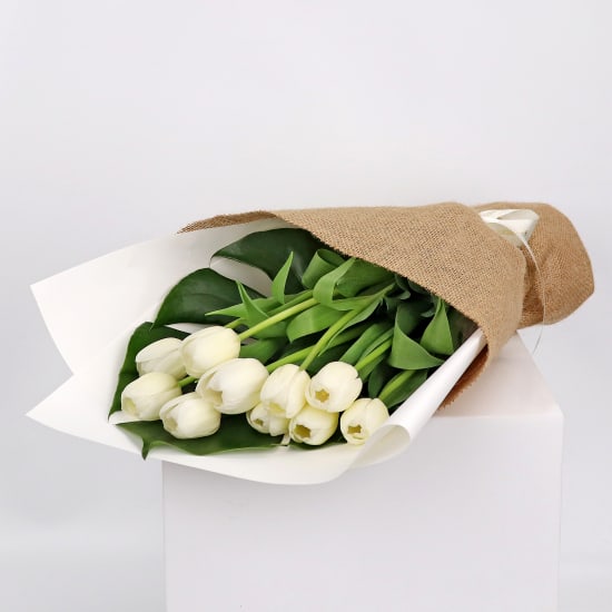 White Tulip bunch - Standard