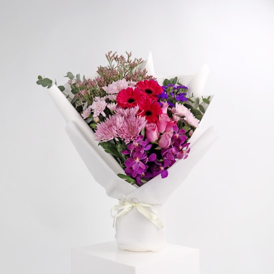 Summer Dreams Bouquet - Standard