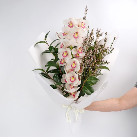 Cymbidium Paradise Bouquet - Standard