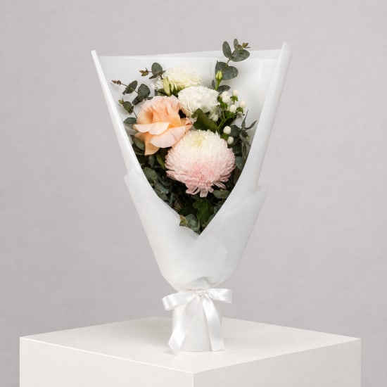 Daily Bouquet - Peach rose and cloud-soft pink - Standard
