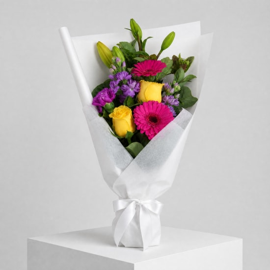 Daily Bouquet - Neon petals and lemon lift - Standard