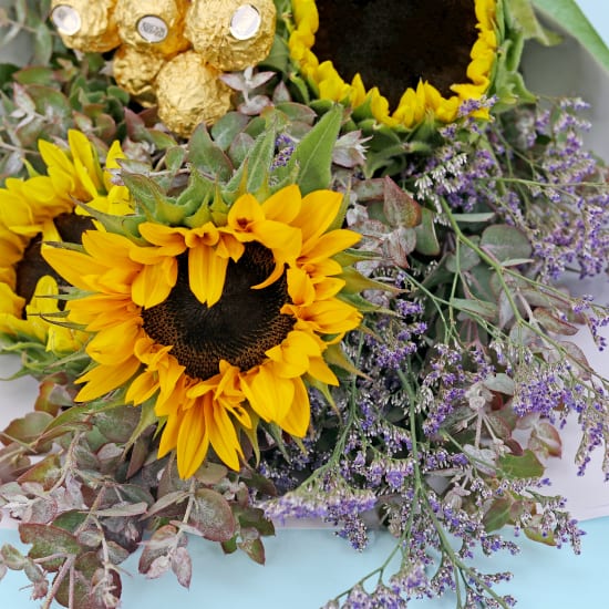 Ferrero Delight Bouquet - Deluxe