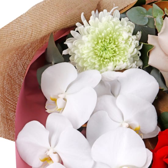 Big Blooms Beautiful Flower Bouquet - Standard