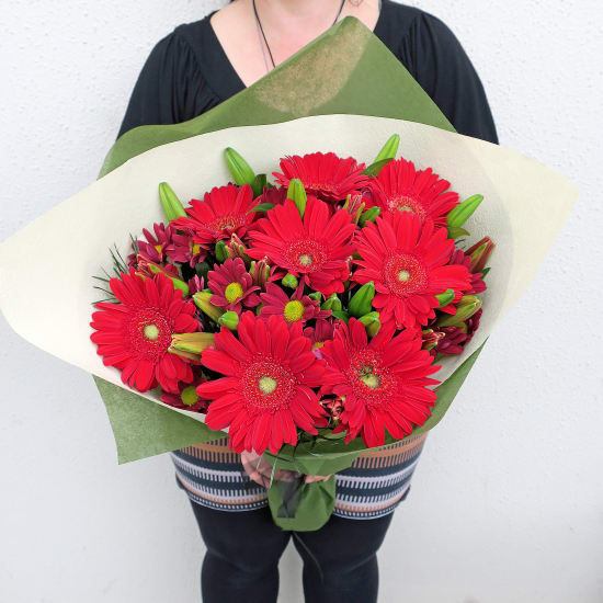 Pretty Bright Mixed Flower Bouquet - Premium