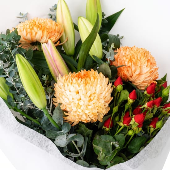 Magnetic Bouquet – Bold & Beautiful Blooms - Standard (view 4 of 4)
