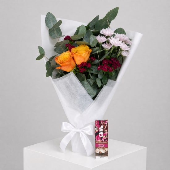 Daily Bouquet - Citrus petals, pink sparks - Standard
