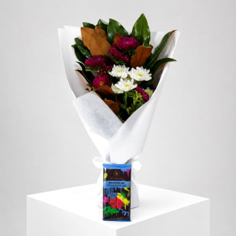 Daily Bouquet - Hot pink bloom and chocolate lane