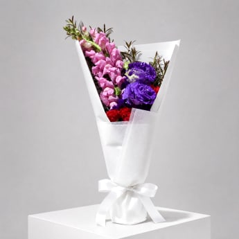Daily Bouquet - Red velvet and violet sway