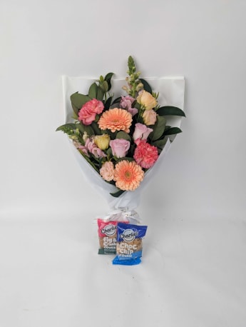 Daily Bouquet - Blush garden with cookie backup
