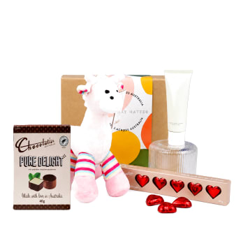 🦒💕 Little Giraffe Love Hamper 💕🦒