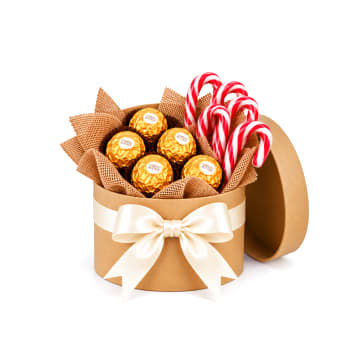 🎄✨ Christmas Ferrero Indulgence Hat Box ✨🎄