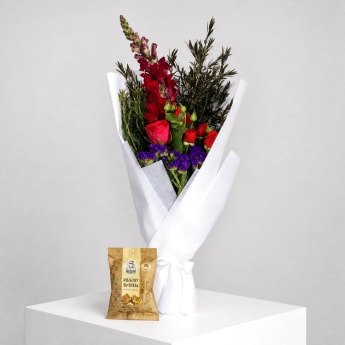 Daily Bouquet - Ruby snap and violet afterglow