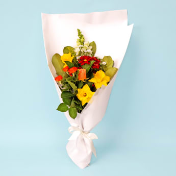 Natures Embrace Posy