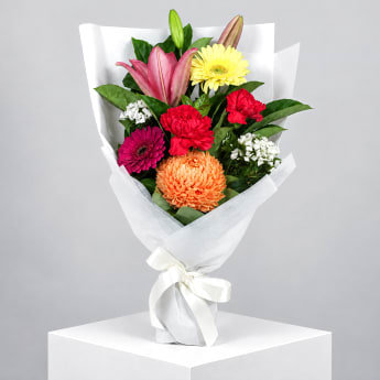 Daily Bouquet - Spring's outgoing friend