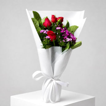 Daily Bouquet - Red roses and pink electric