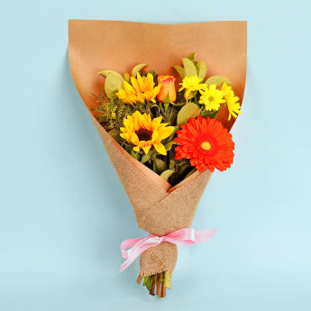 Prettiest Bright Posy