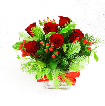 Red Rose Christmas Vase