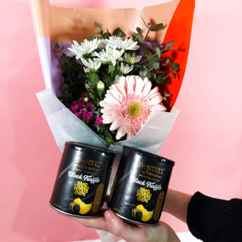 Daily Bouquet — Blooms & Chips, a Thoughtful Pairing
