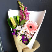 Daily Bouquet 10 Oct, 2025
