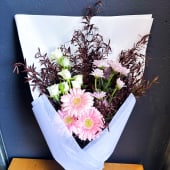 Daily Bouquet 25 Feb, 2026