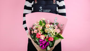 florist with flowers