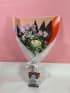Daily Bouquet - Blush petals, bold leaves, sweet bite