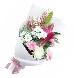 Flushed Gleam Bouquet