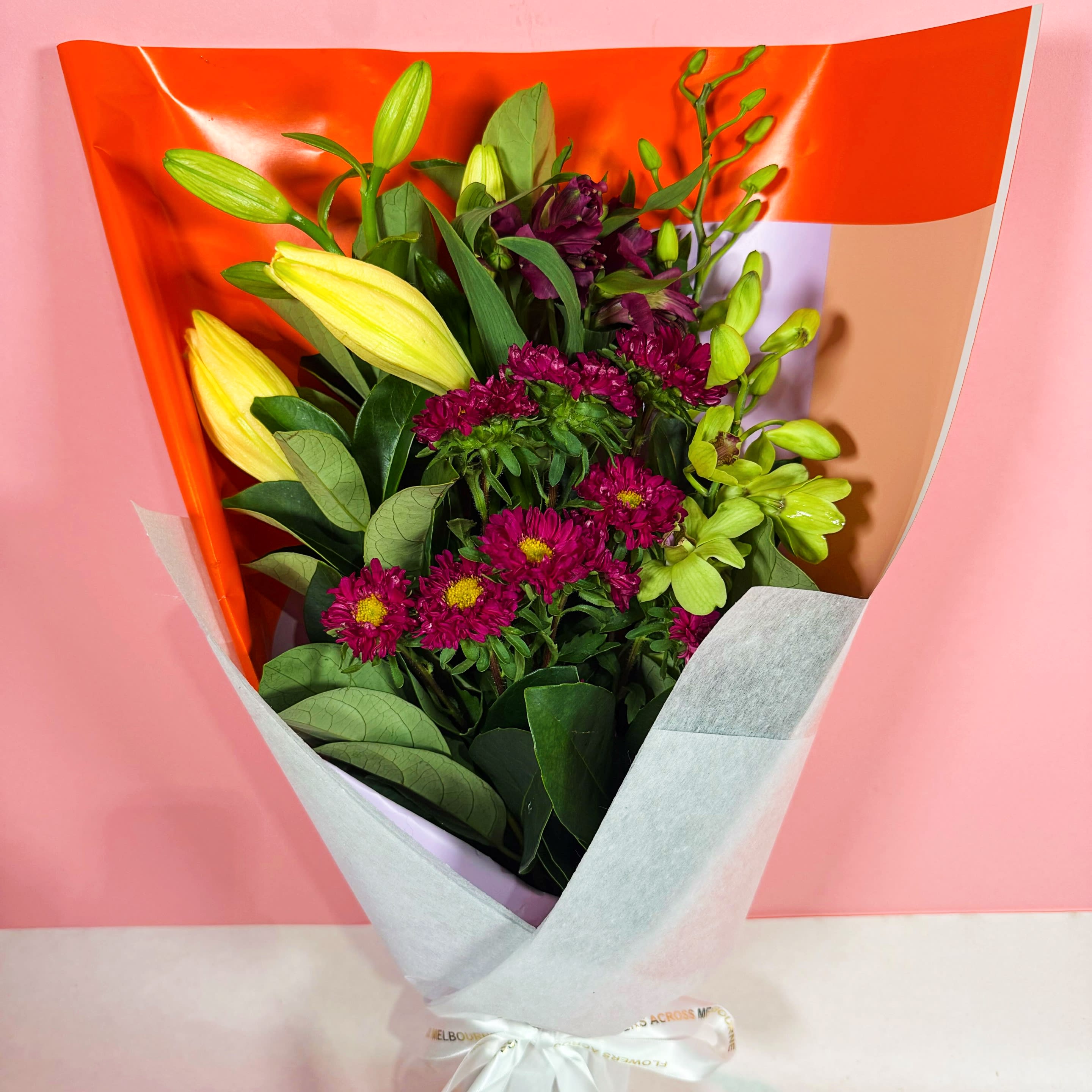 Daily Bouquet Elegant Blossoms in Harmony