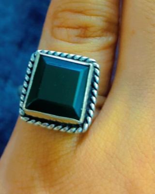💚 Emerald Edge Ring 1