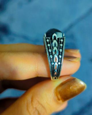 Royal Crest Onyx Men's Ring 2