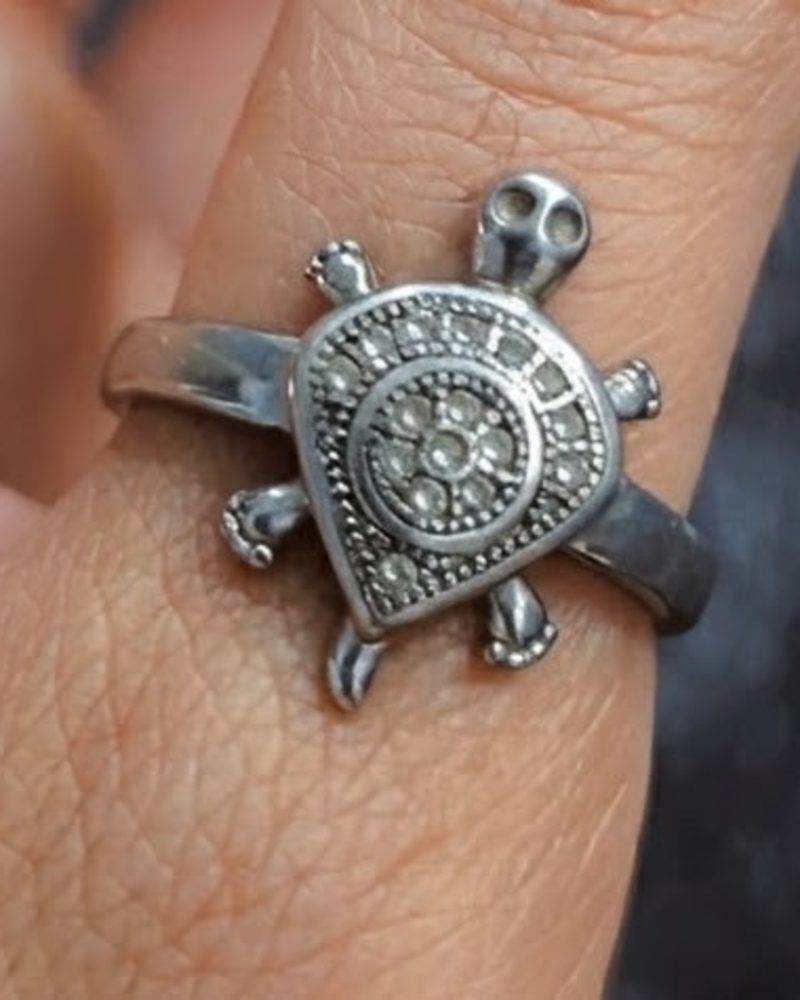 Turtle Luck ring