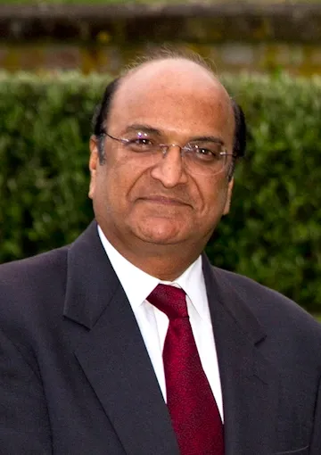 Dr. Raghupati Singhania - Chief Co-Patron SANKALP 2027 JKLU Dr. Raghupati Singhania - Chief Co-Patron SANKALP 2027 JKLU