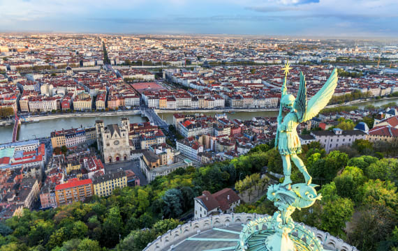 Lyon