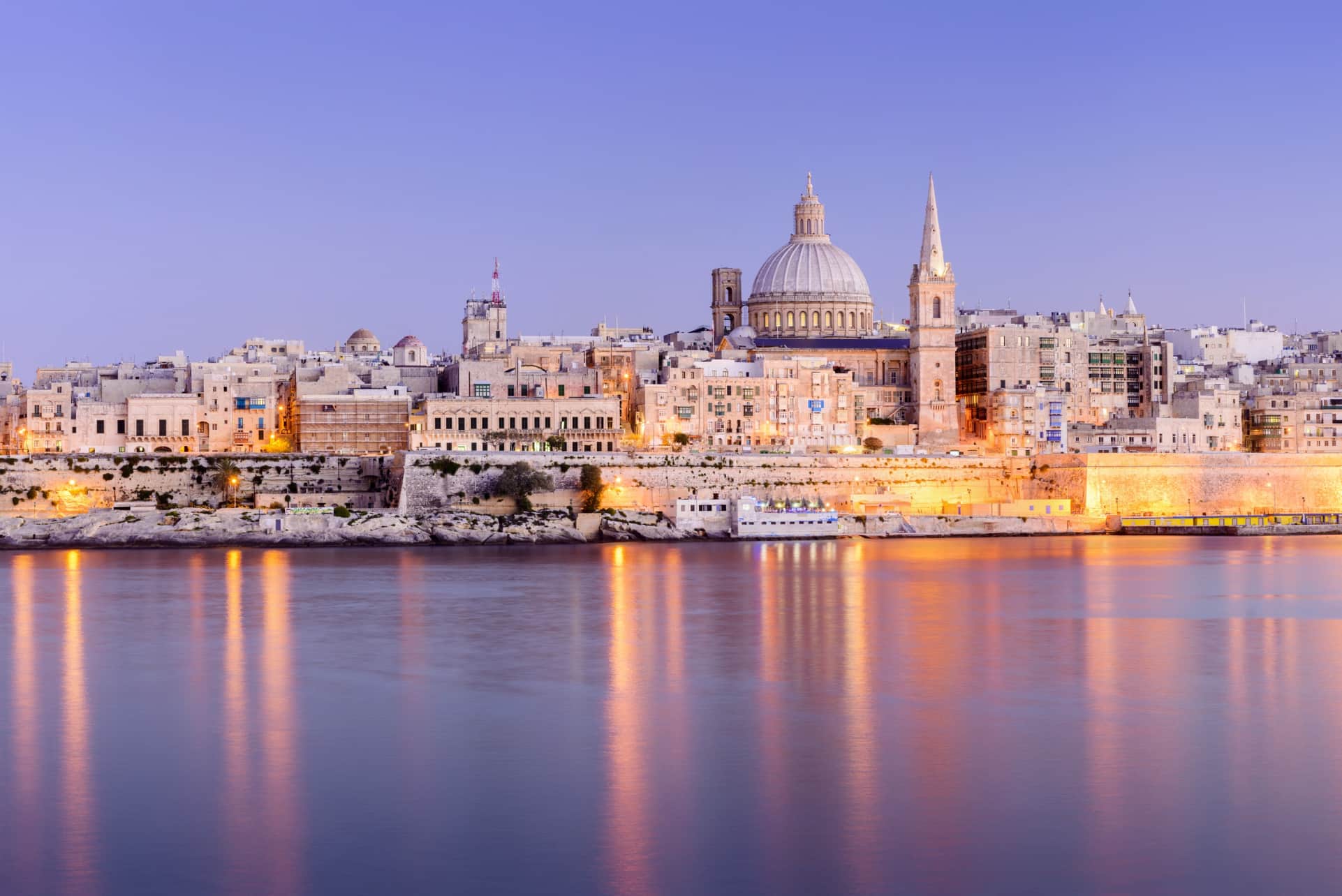 Die günstigsten Flüge von Düsseldorf nach Valletta
