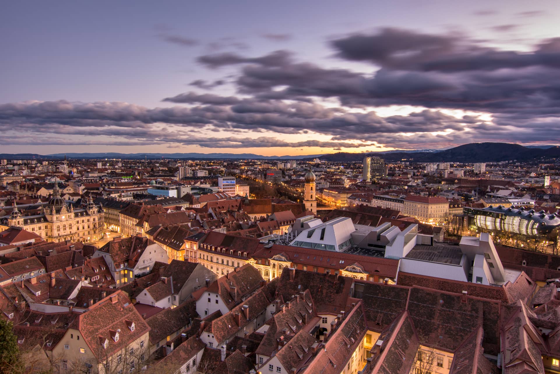 Die günstigsten Flüge von Brüssel nach Graz